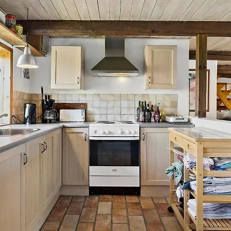 Cozy In Nykobing M With Kitchen