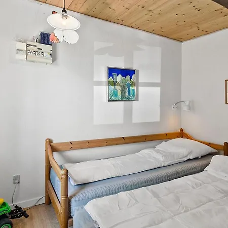 Cozy In Nykobing M With Kitchen Casa de Férias Tabring