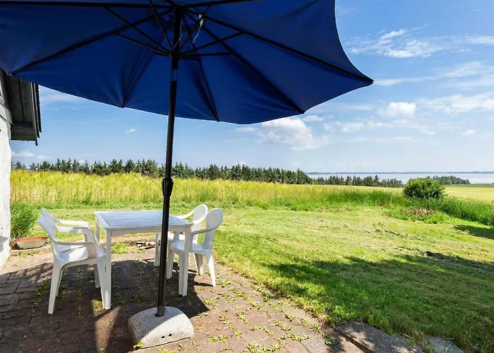 Cozy In Nykobing M With Kitchen Vakantiehuis Tabring
